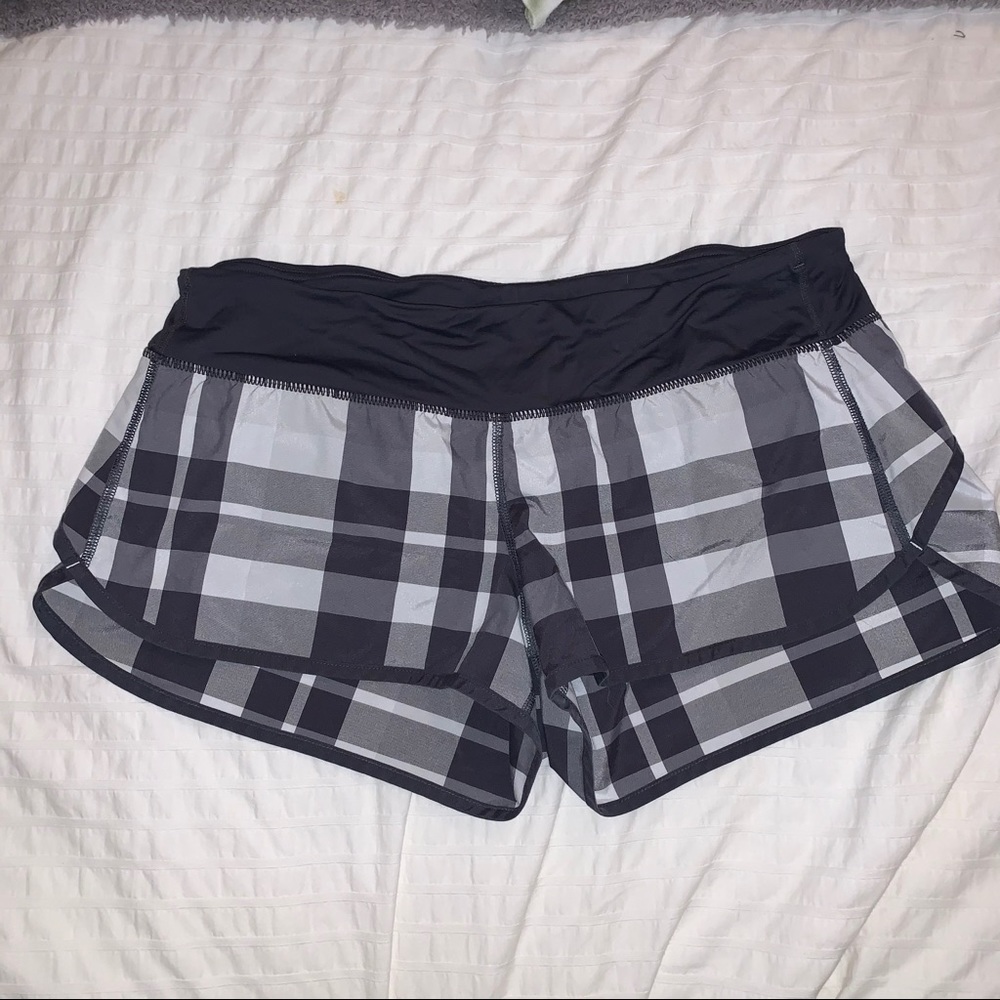 Lululemon speed shorts foxy plaid charcoal white